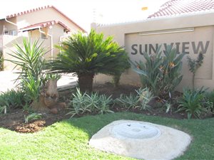 2 Bed Townhouse in Meyersdal