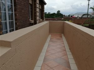 2 Bed Apartment in Mooikloof Ridge
