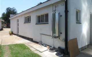 1 Bedroom Garden Cottage in Edenvale