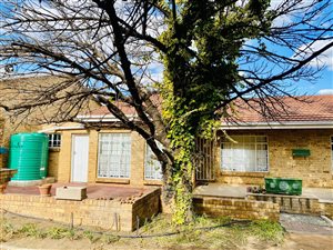 3 Bed Townhouse in Uitsig