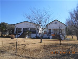 419 m² Farm in Heidelberg Central