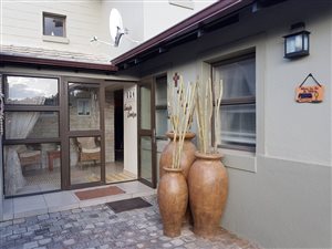 3 Bed Townhouse in Hartenbos Landgoed