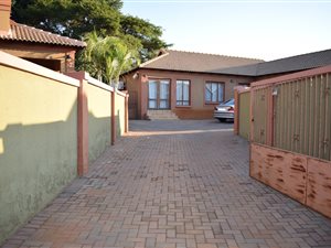 3 Bed Townhouse in Heatherview