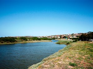 3.8 ha Farm in Hartenbos