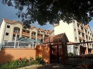 2 Bed Flat in Randburg Central