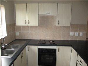 3 Bed Townhouse in Montana Park