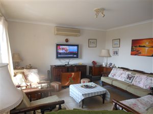 3 Bed Townhouse in Waterfall