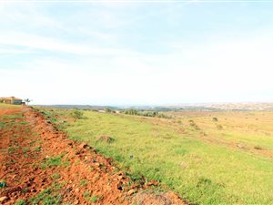 424 m² Land available in Hartenbos