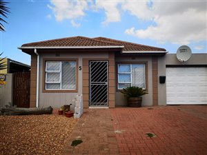 3 Bedroom House in Hagley