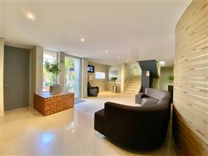 120 m² Commercial space in Die Wilgers