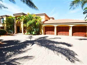 5 Bed House in Summerset