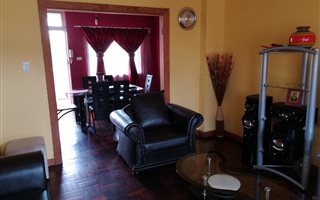 2 Bedroom Apartment in Richmond Hill