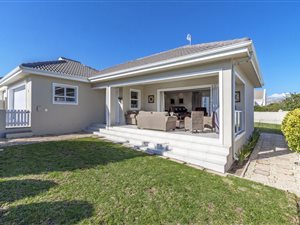 3 Bed House in Fernwood Estate