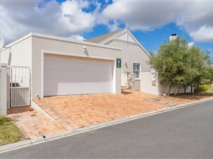 3 Bed House in Pinehurst