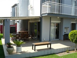 3 Bedroom Duet in Six Fountains Estate