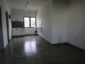 2 Bed Apartment in Empangeni Rail