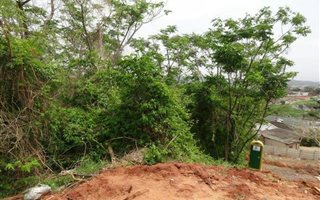 765 m² Land available in Clare Hills