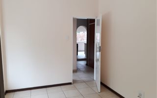 2 Bedroom Apartment in Lyttelton Manor