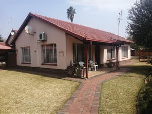 3 Bed House in Daspoort