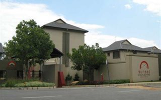 1 Bedroom Apartment in Pineslopes