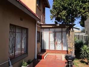 3 Bed House in Fishers Hill