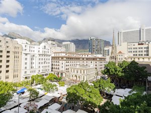2 Bed Apartment in Cape Town City Centre
