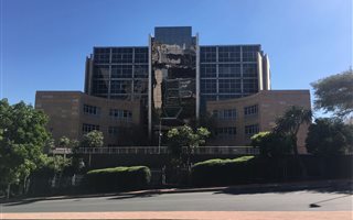 15220 m² Office Space in Sandown