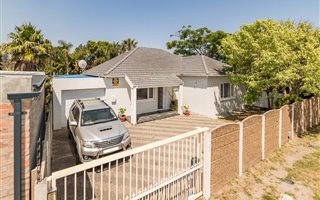 3 Bedroom House in Plumstead