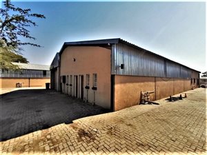 450 m² Industrial space in Rosslyn