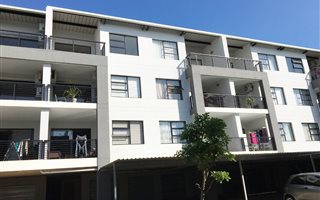 2 Bedroom Flat in Athlone Park