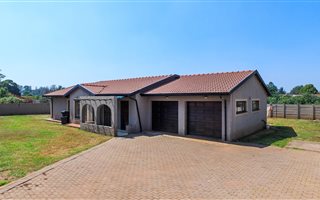 3 Bedroom House in Henley on Klip