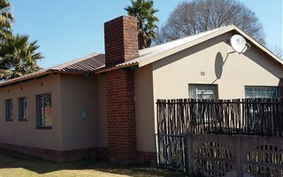 4 Bedroom House in Mineralia