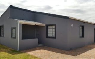 3 Bedroom House in Newfields