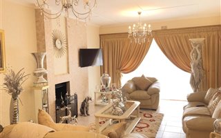 4 Bedroom House in Farrarmere