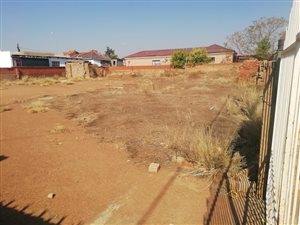 850 m² Land available in Soshanguve