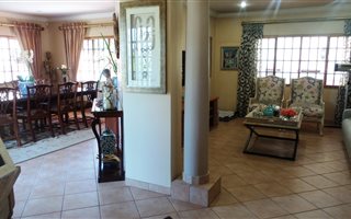 4 Bedroom House in Sterrewag