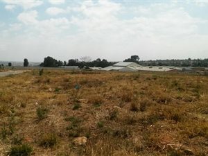 2228 m² Land available in Chloorkop