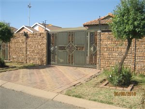 3 Bed House in Alveda