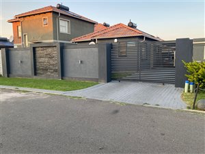 2 Bed House in Leopards Rest Security Estate