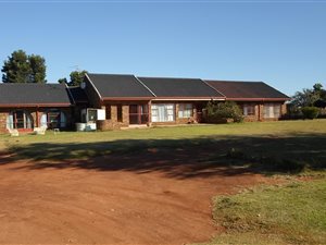 3.7 ha Farm in Hillside AH