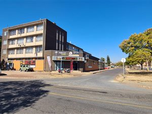 1479 m² Commercial space in Eloffsdal