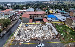 1486 m² Land available in Krugersdorp Central