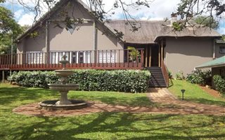 6567 m² Commercial space in Fairview