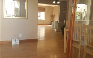 3 Bedroom House in Edgemead