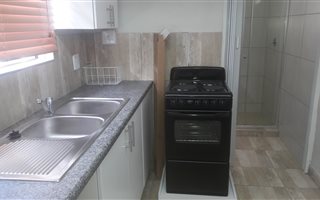 1 Bedroom Garden Cottage in Sydenham