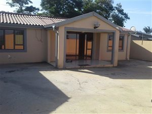 5 Bed House in Kwamakhutha