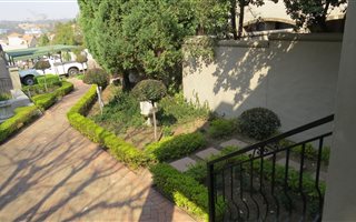 2 Bedroom Apartment in Paulshof