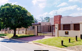3 Bedroom House in Mayfield Park