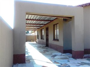 3 Bed House in Wright Park