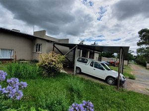 8.5 ha Smallholding in Queenstown